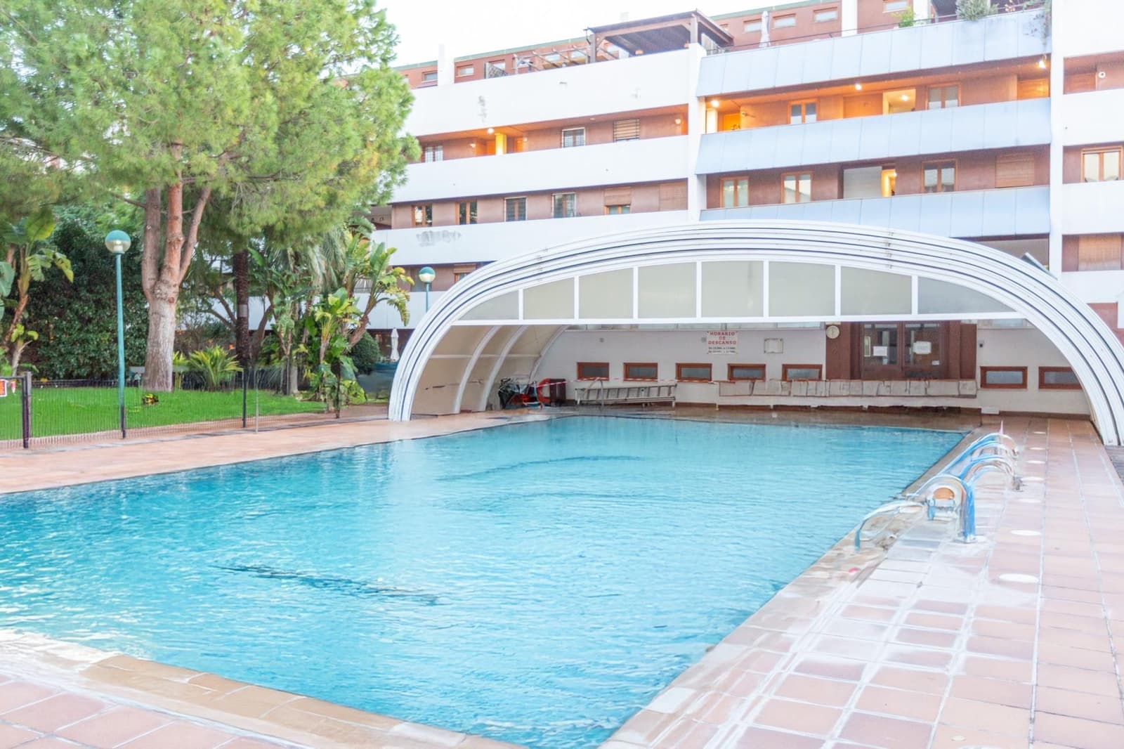 4 slaapkamer Rijtjeshuis te koop in Massalfassar met zwembad - € 329.000 (Ref: 9491453)