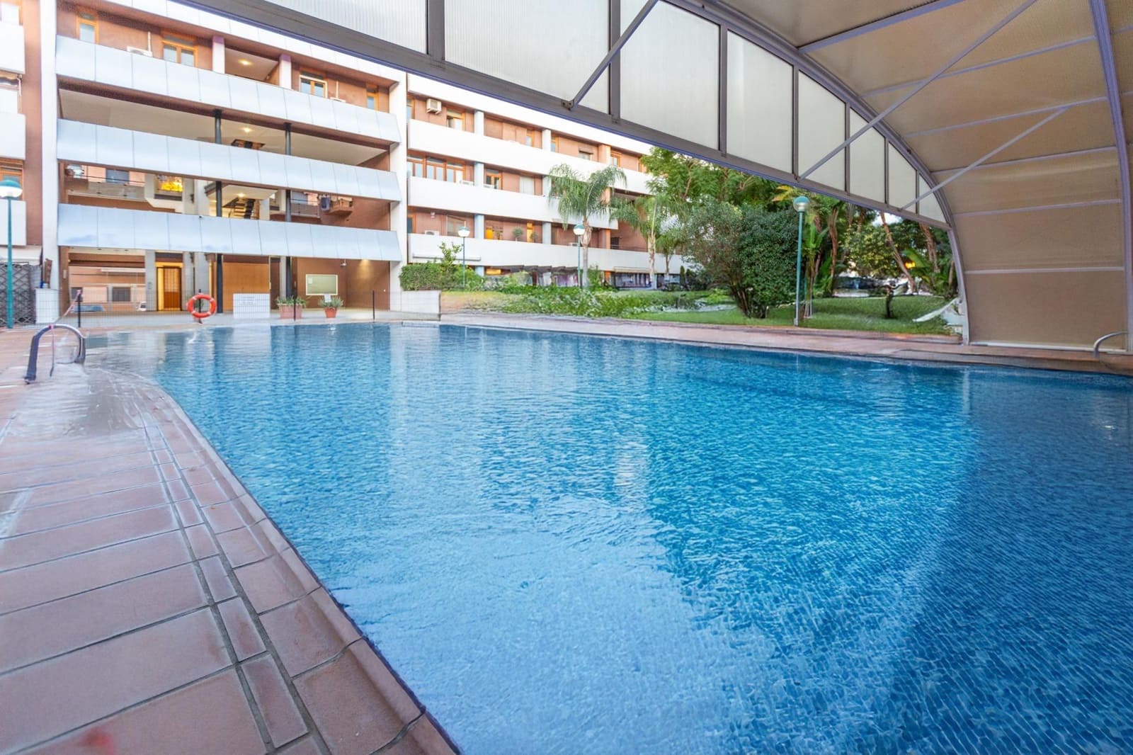 4 slaapkamer Rijtjeshuis te koop in Massalfassar met zwembad - € 329.000 (Ref: 9491453)