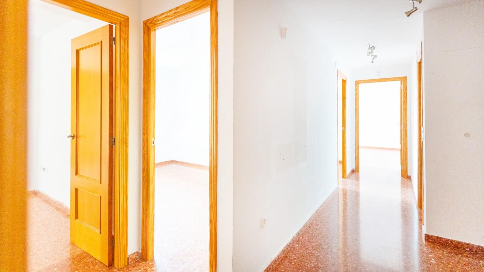 3 Zimmer Wohnung zu verkaufen in Sueca - 152.000 € (Ref: 9571181)