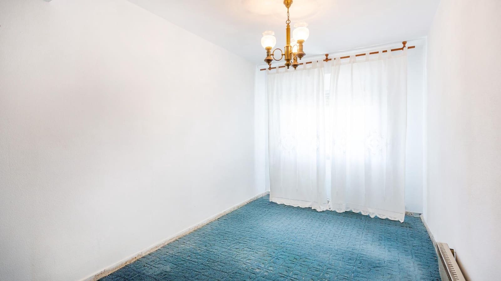 5 makuuhuone Asunto myytävänä paikassa Valencia kaupunki mukana 
autotalli - 374 000 € (Ref: 9791053)