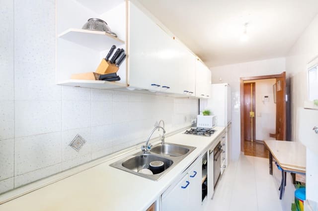 3 sovrum Lägenhet till salu i Viladecans med garage - 299 000 € (Ref: 9799262)