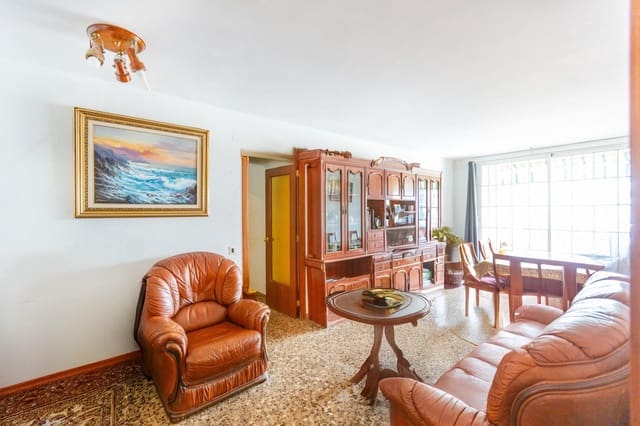 3 sovrum Lägenhet till salu i Viladecans med garage - 299 000 € (Ref: 9799262)