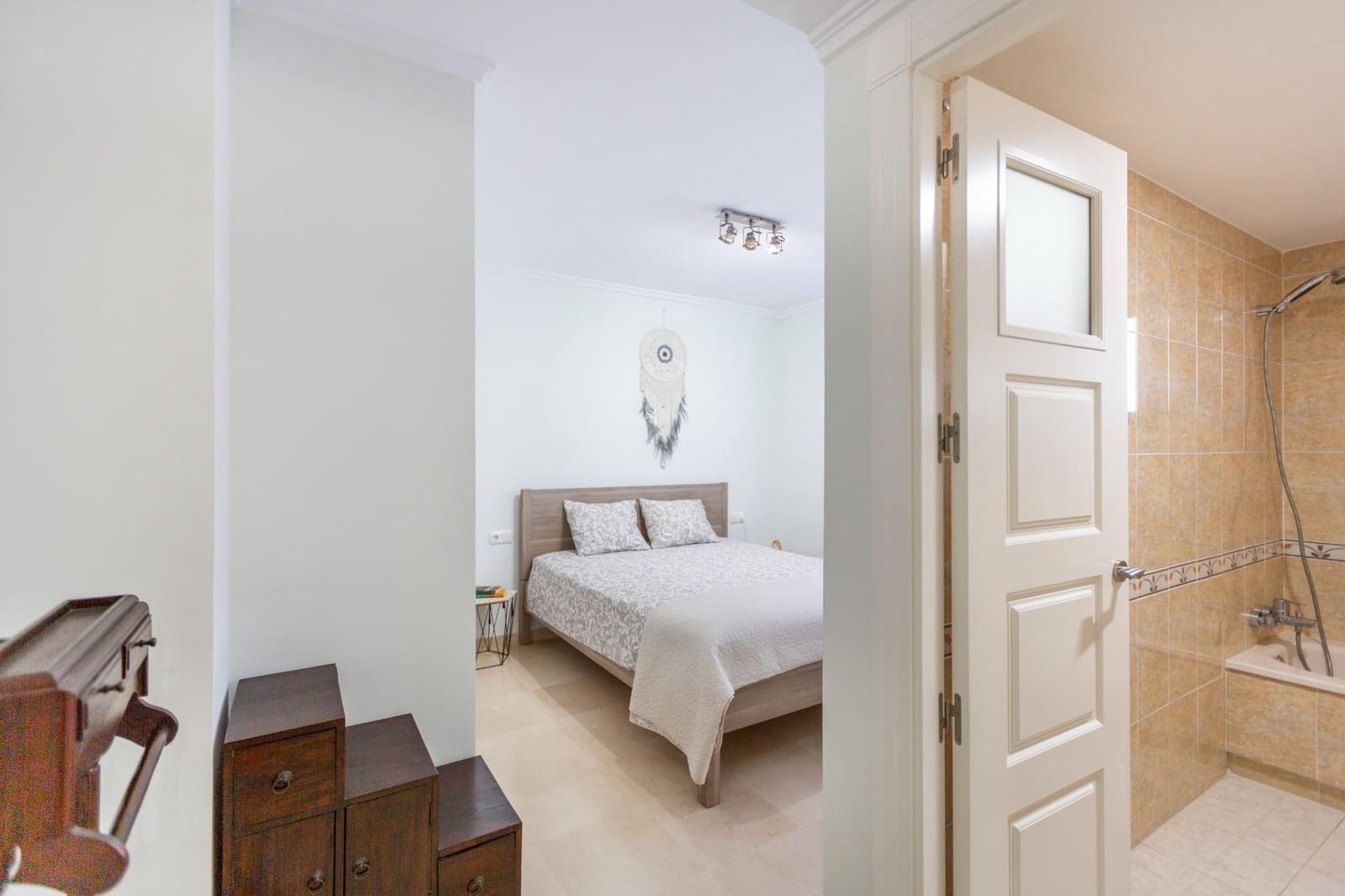 4 bedroom Penthouse for sale in Valencia city with pool - € 1,446,500 (Ref: 9811583)