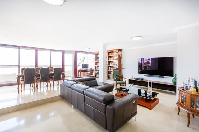 4 bedroom Penthouse for sale in Penya-Roja, Valencia city with pool - € 1,446,500 (Ref: 9811583)