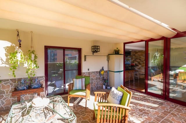 4 bedroom Penthouse for sale in Penya-Roja, Valencia city with pool - € 1,446,500 (Ref: 9811583)
