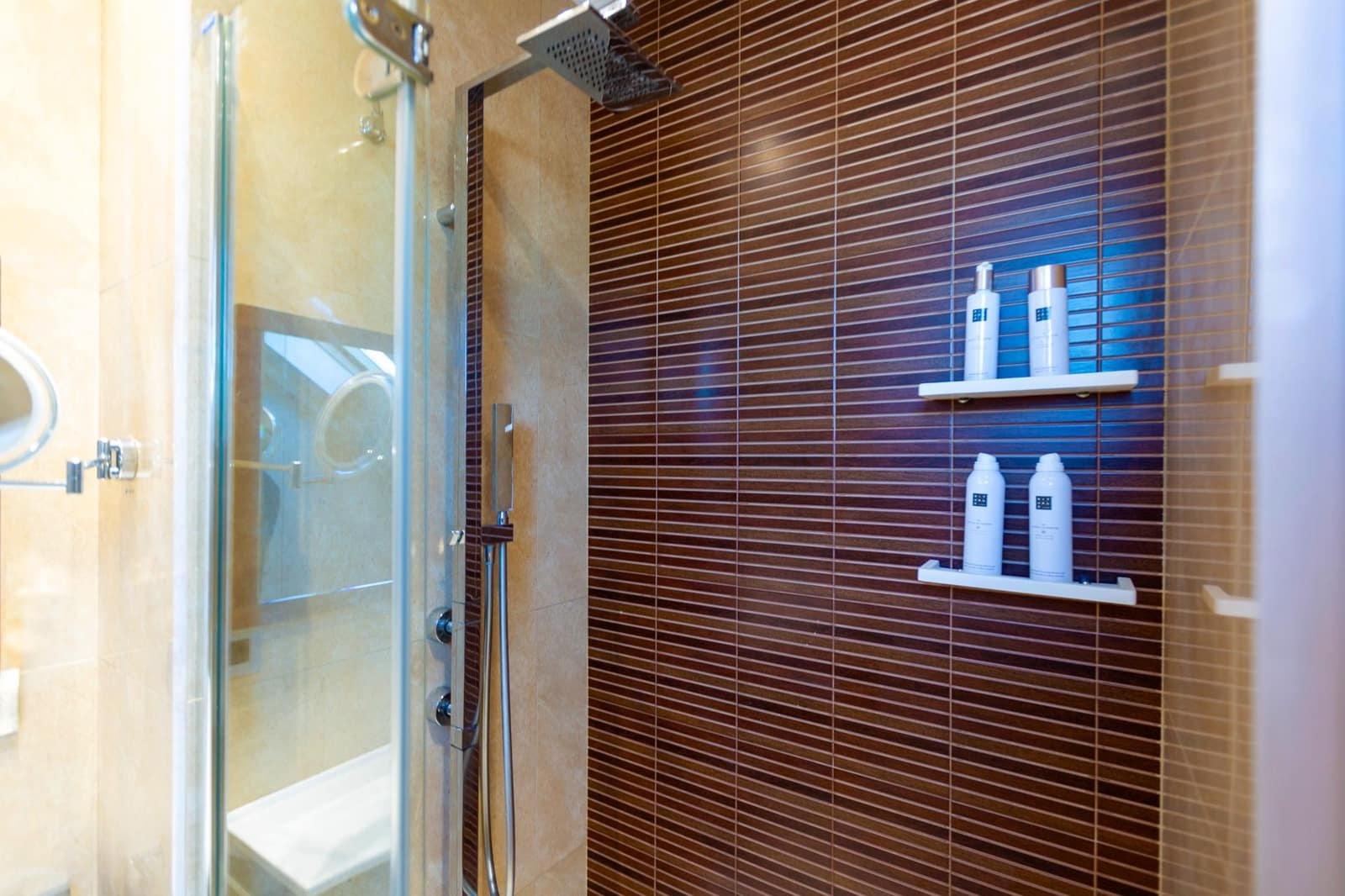 4 bedroom Penthouse for sale in Valencia city with pool - € 1,446,500 (Ref: 9811583)