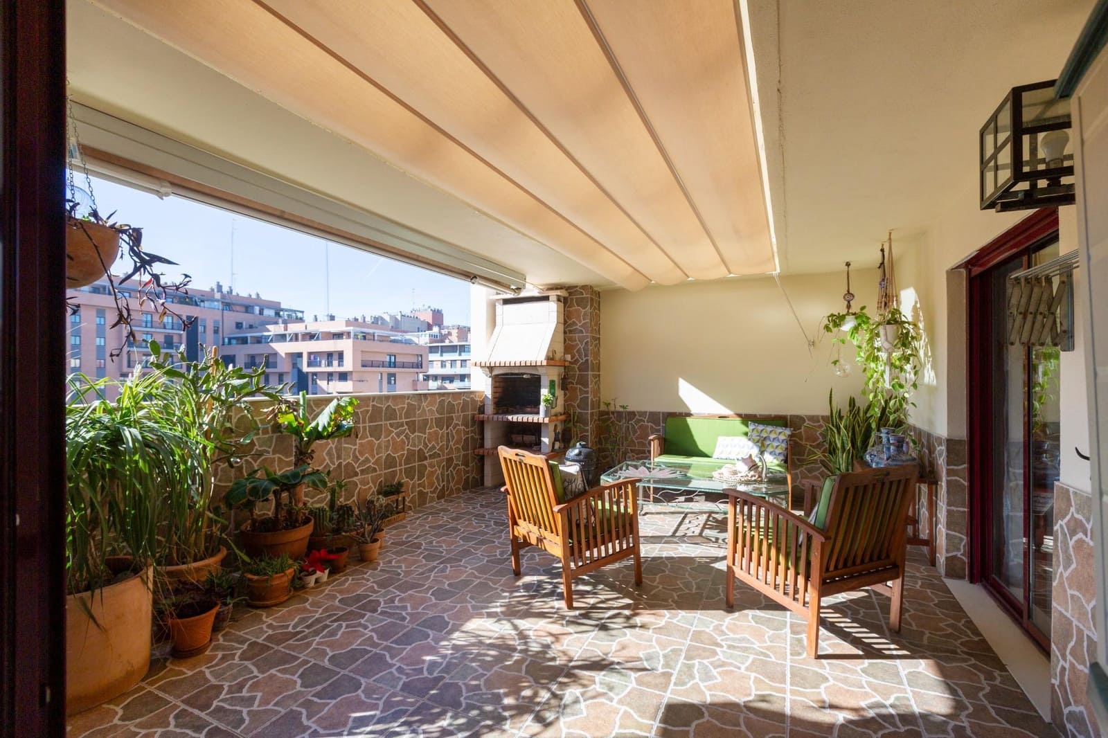 4 bedroom Penthouse for sale in Valencia city with pool - € 1,446,500 (Ref: 9811583)