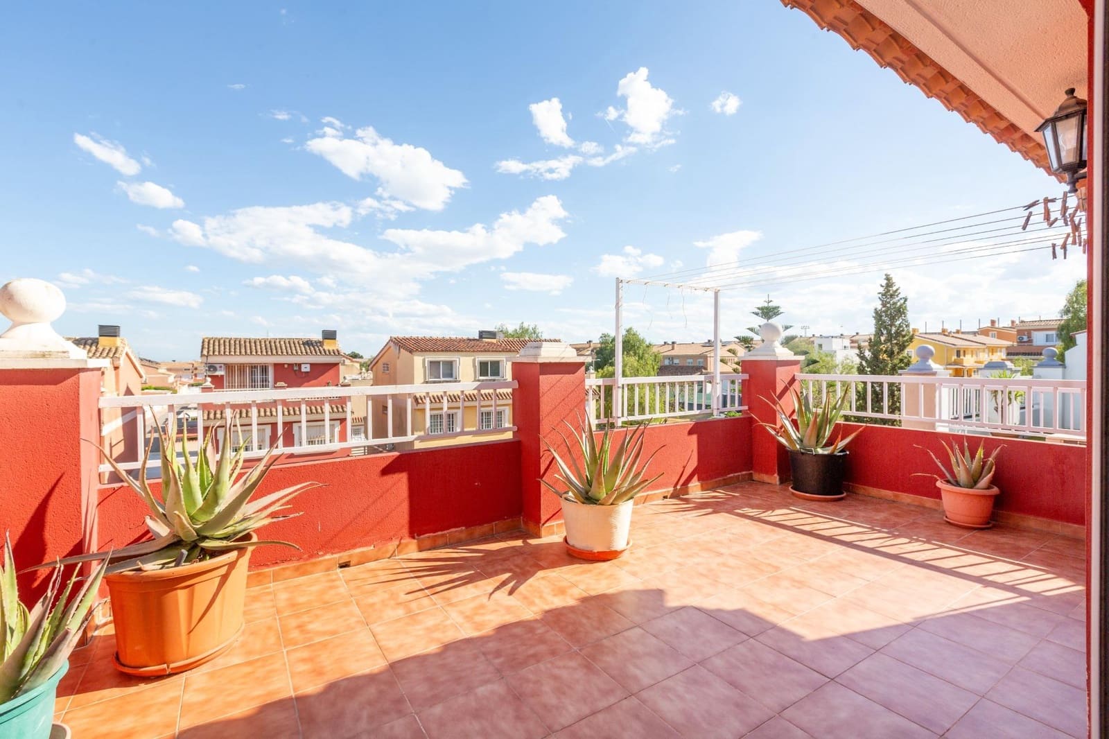4 Zimmer Villa zu verkaufen in Moncada mit Pool Garage - 475.662 € (Ref: 9836241)