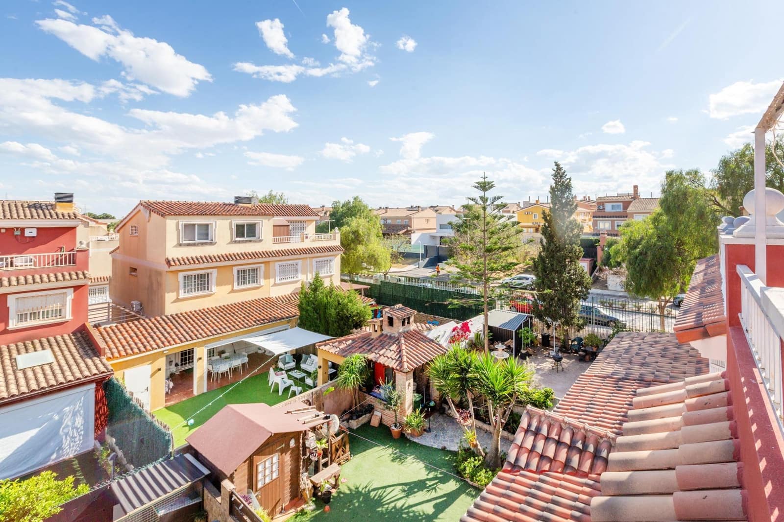 4 Zimmer Villa zu verkaufen in Moncada mit Pool Garage - 475.662 € (Ref: 9836241)
