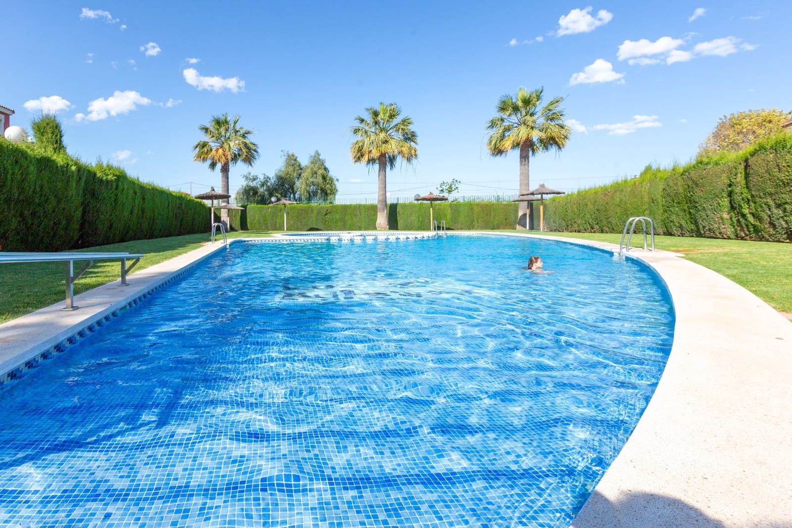4 Zimmer Villa zu verkaufen in Moncada mit Pool Garage - 475.662 € (Ref: 9836241)