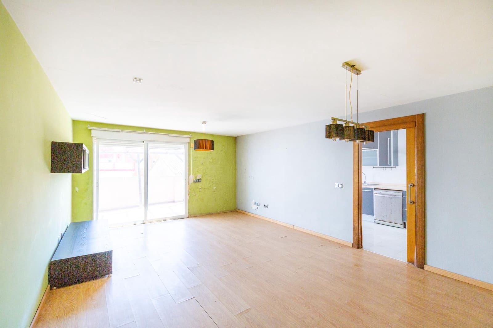 3 bedroom Flat for sale in Paiporta - € 180,000 (Ref: 9839271)