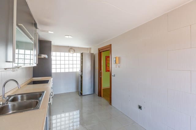 3 chambre Appartement à vendre à Paiporta - 180 000 € (Ref: 9839271)