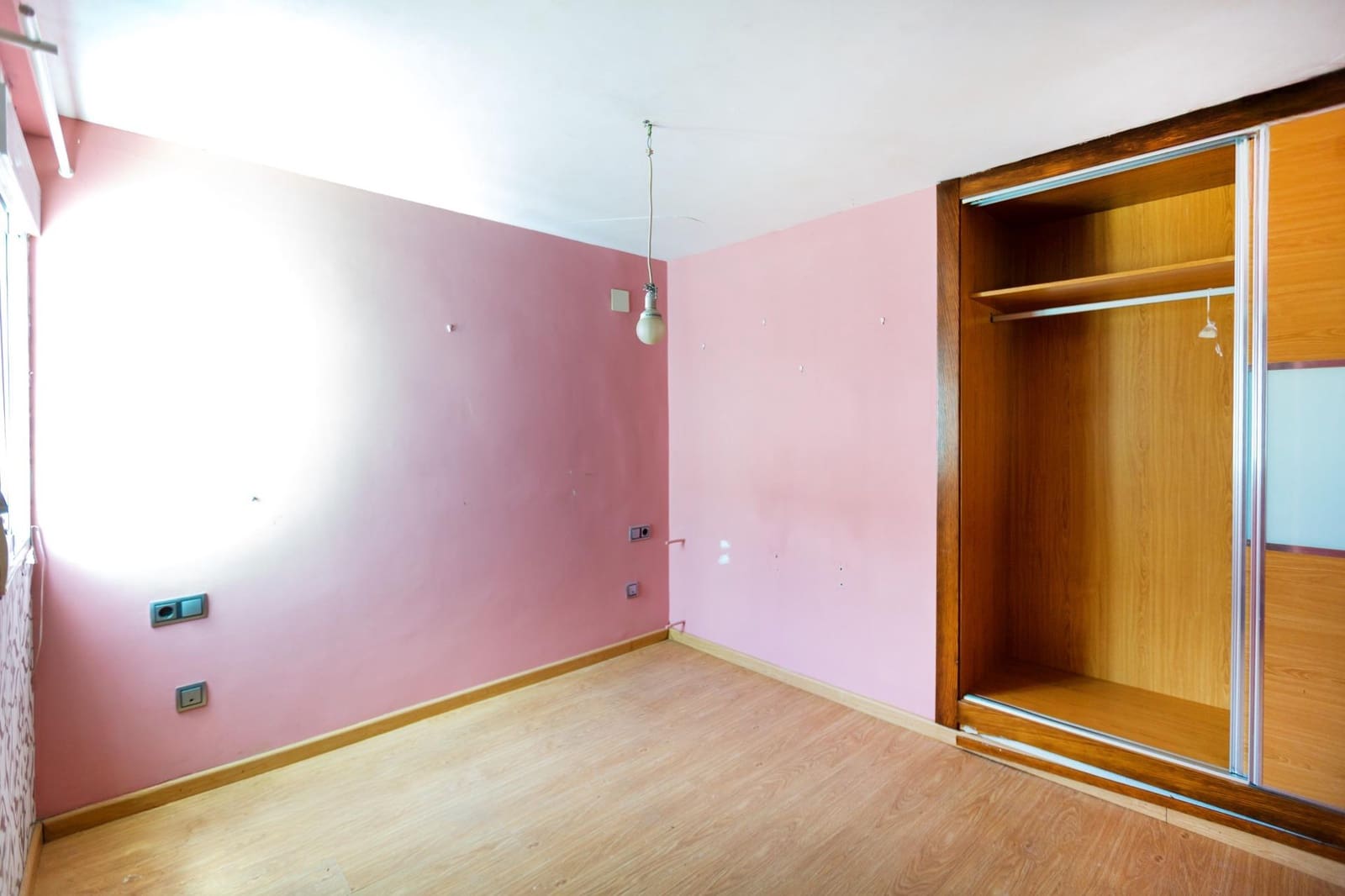 3 bedroom Flat for sale in Paiporta - € 180,000 (Ref: 9839271)