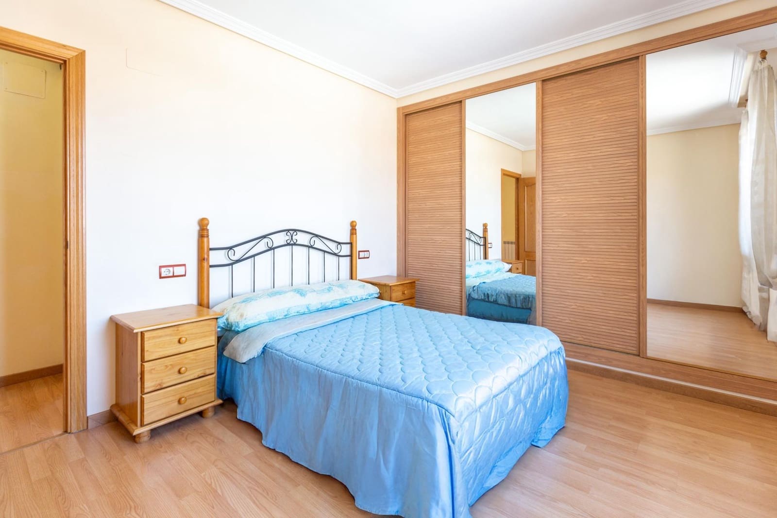 1 Zimmer Wohnung zu verkaufen in Ocana mit Garage - 120.000 € (Ref: 9884813)