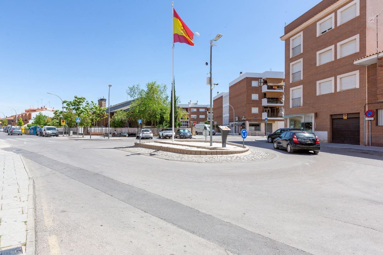 1 Zimmer Wohnung zu verkaufen in Ocana mit Garage - 120.000 € (Ref: 9884813)
