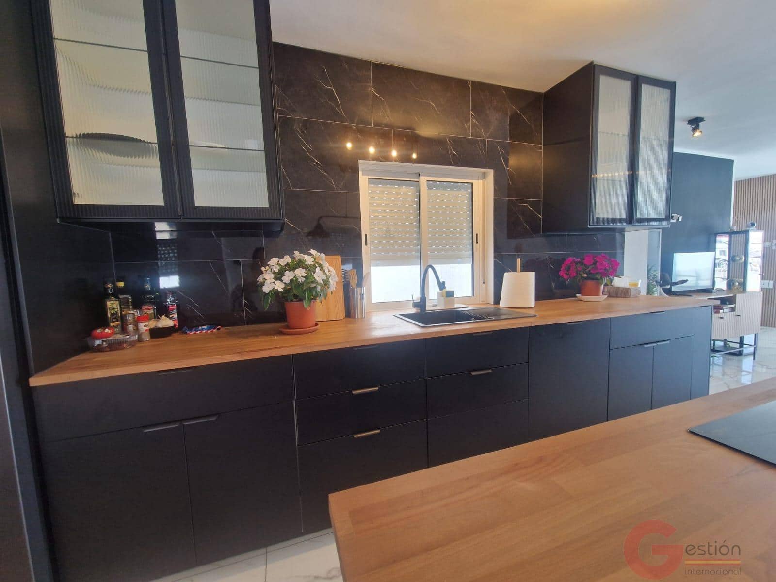 3 sovrum Lägenhet till salu i Salobrena - 315 000 € (Ref: 10000068)