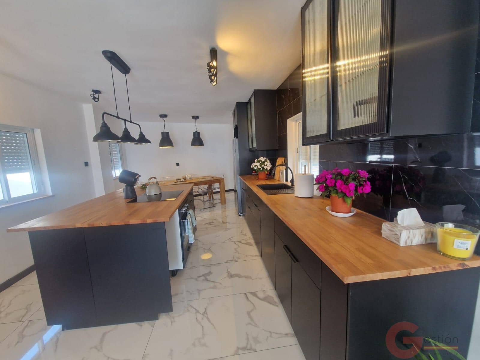 3 sovrum Lägenhet till salu i Salobrena - 315 000 € (Ref: 10000068)