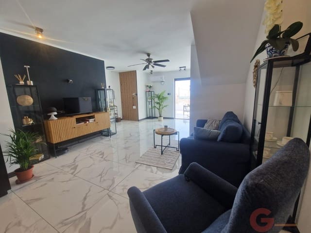 3 slaapkamer Flat te koop in Salobreña - € 315.000 (Ref: 10000068)