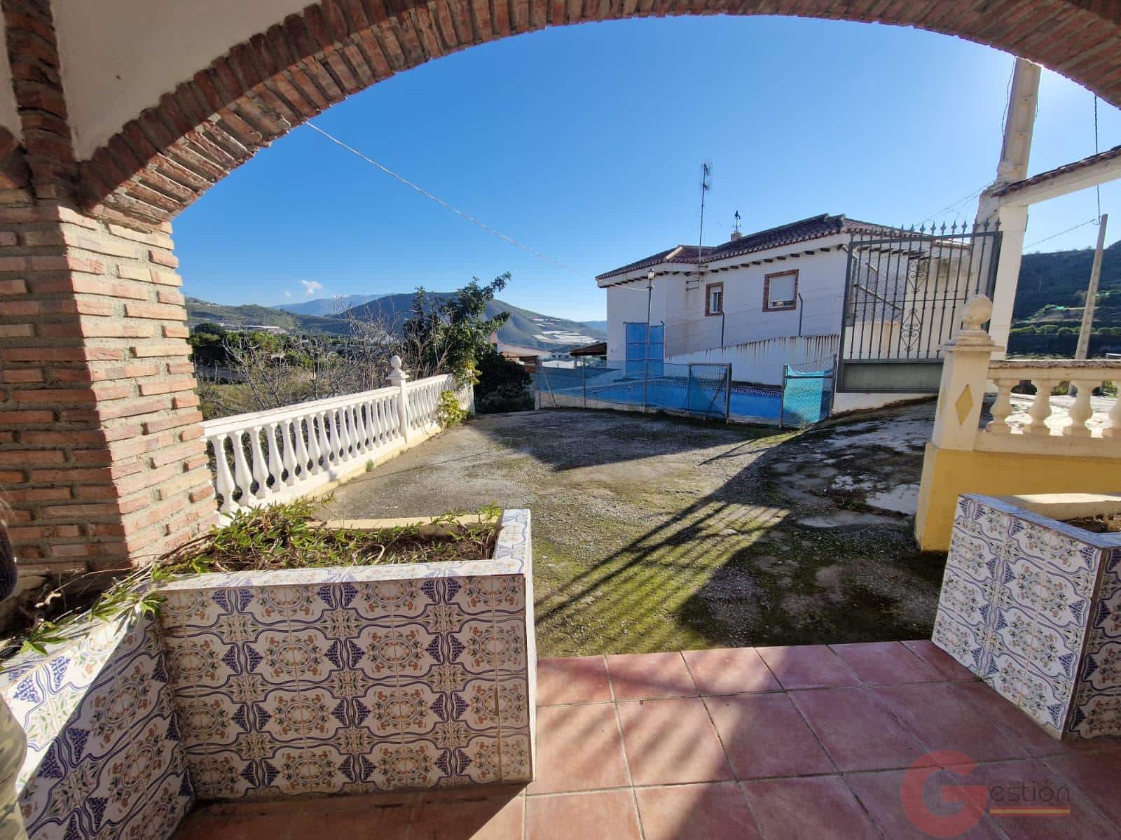 Finca/Casa Rural de 4 habitaciones en Molvízar en venta con piscina - 213.900 € (Ref: 10000073)