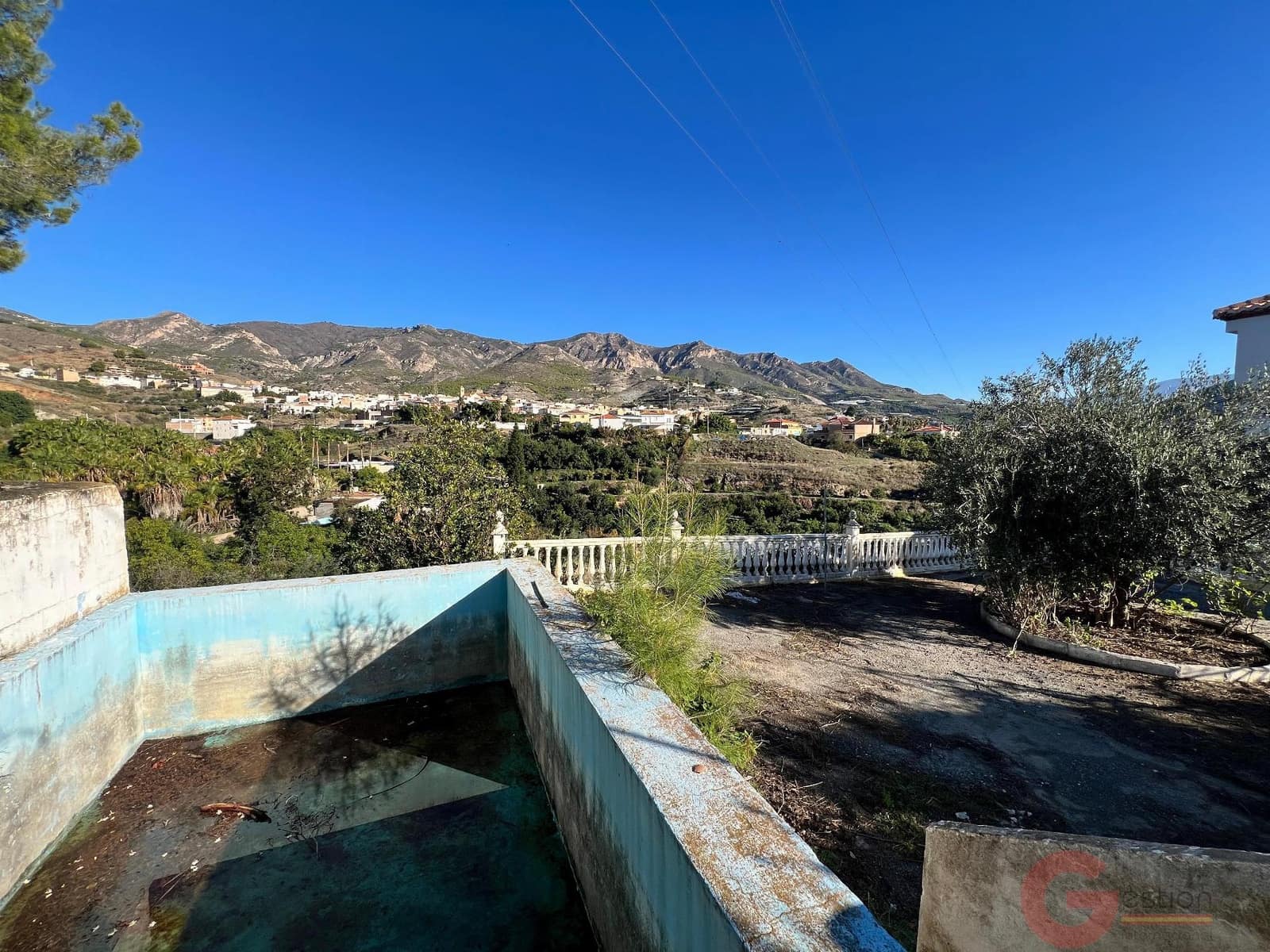 Finca/Casa Rural de 4 habitaciones en Molvízar en venta con piscina - 213.900 € (Ref: 10000073)