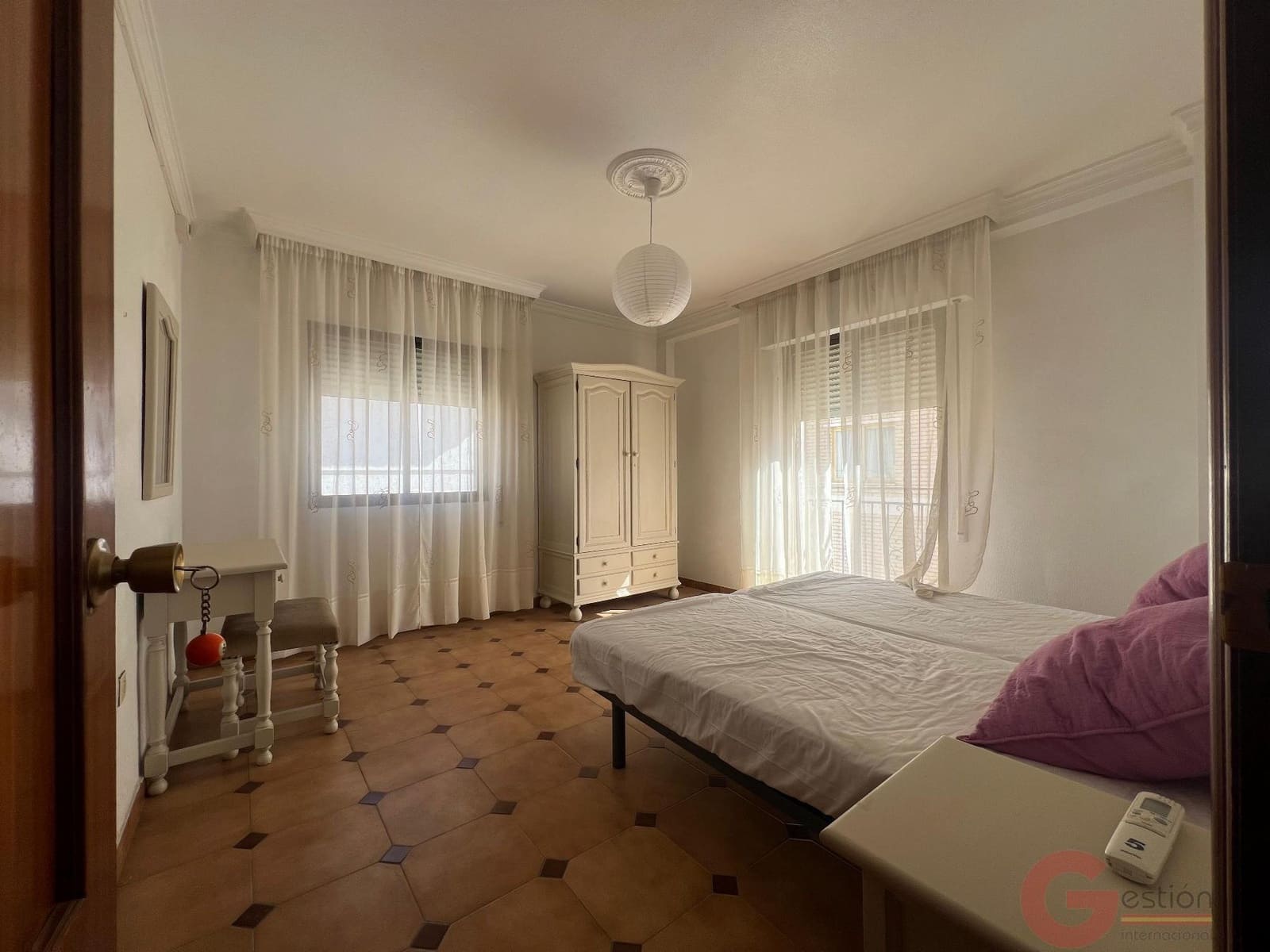 14 Zimmer Hotel zu verkaufen in Salobrena - 449.900 € (Ref: 10000074)