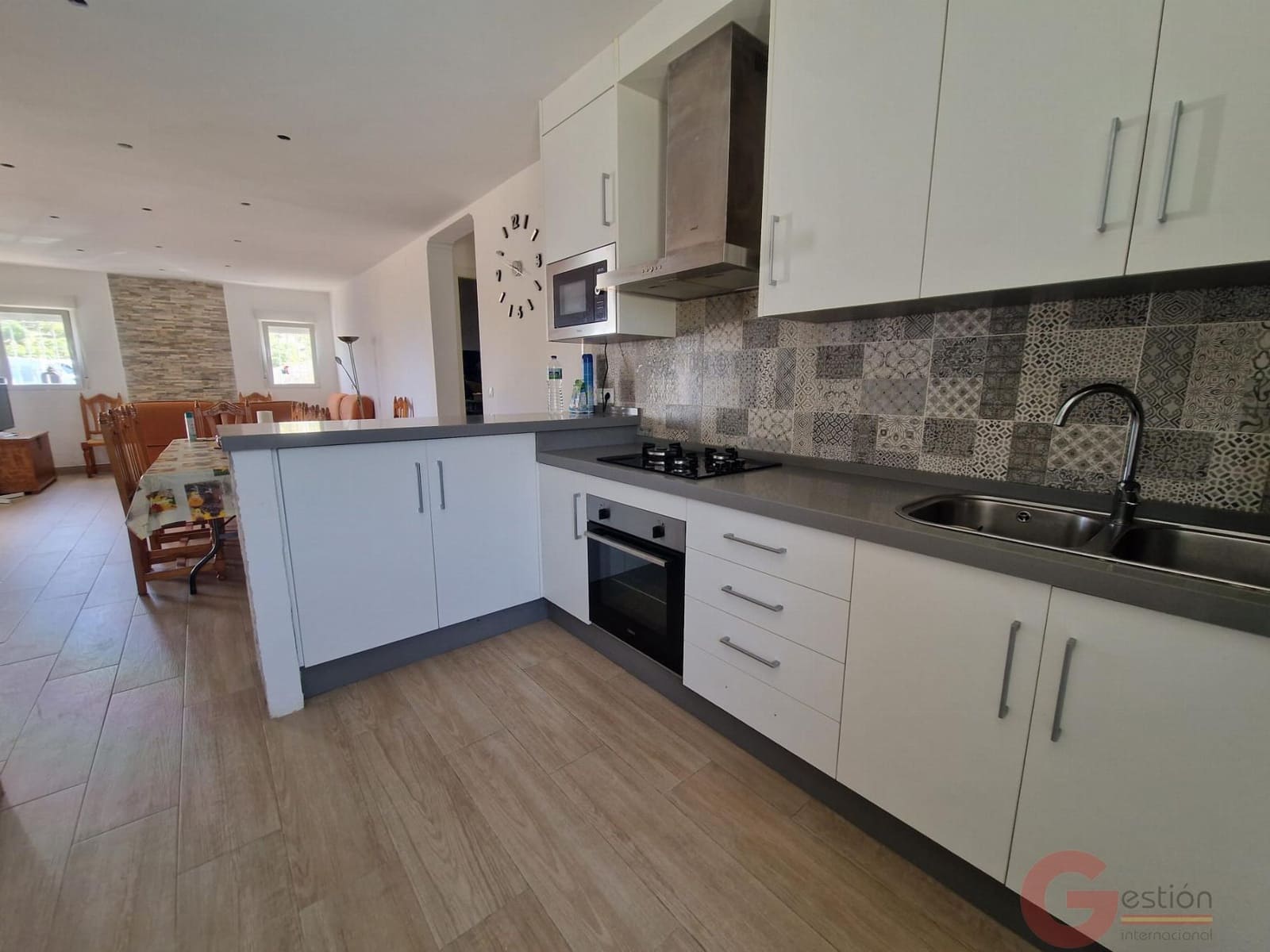 2 bedroom Finca/Country House for sale in Salobrena with pool - € 222,900 (Ref: 10000075)