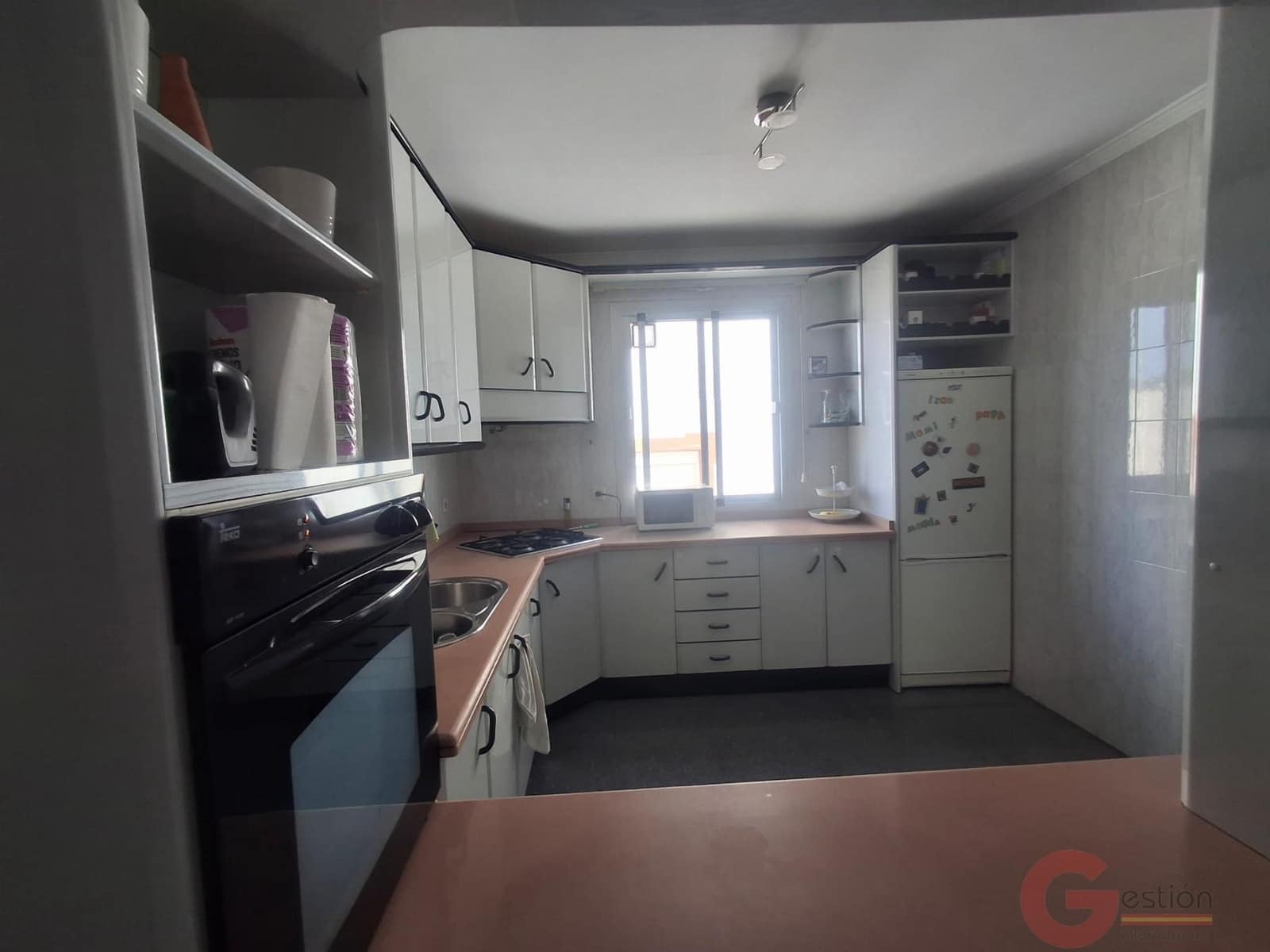 Chalet de 3 habitaciones en Molvízar en venta - 160.000 € (Ref: 10000077)