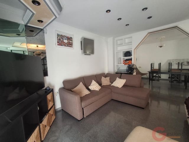 Chalet de 3 habitaciones en Molvízar en venta - 160.000 € (Ref: 10000077)