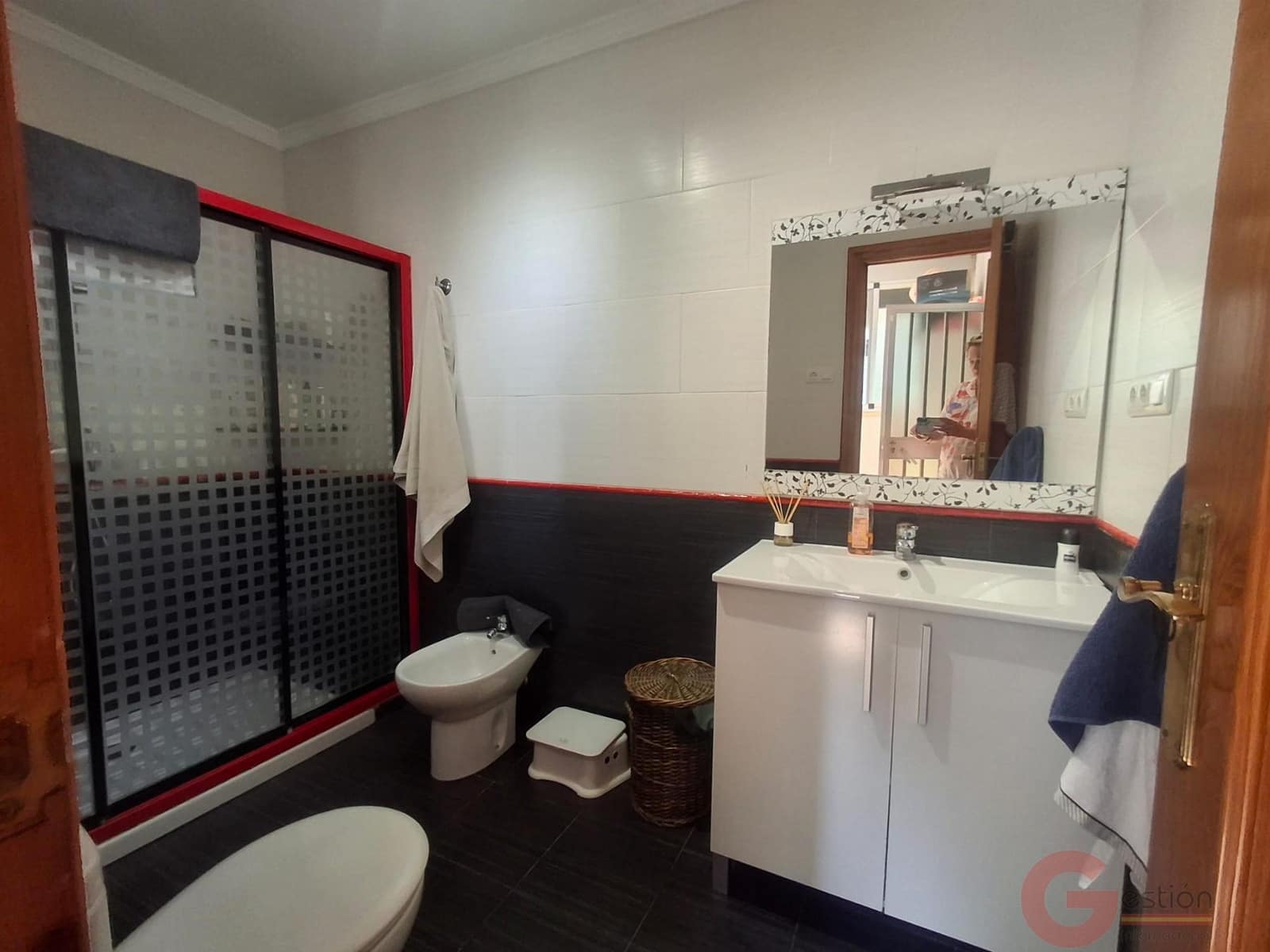 Chalet de 3 habitaciones en Molvízar en venta - 160.000 € (Ref: 10000077)