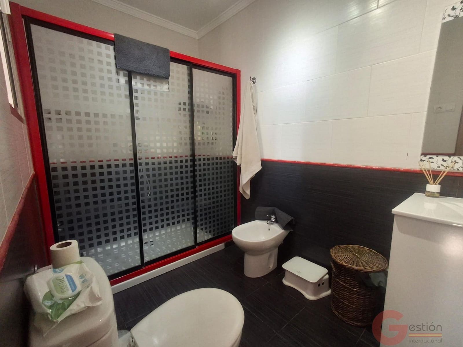 Chalet de 3 habitaciones en Molvízar en venta - 160.000 € (Ref: 10000077)