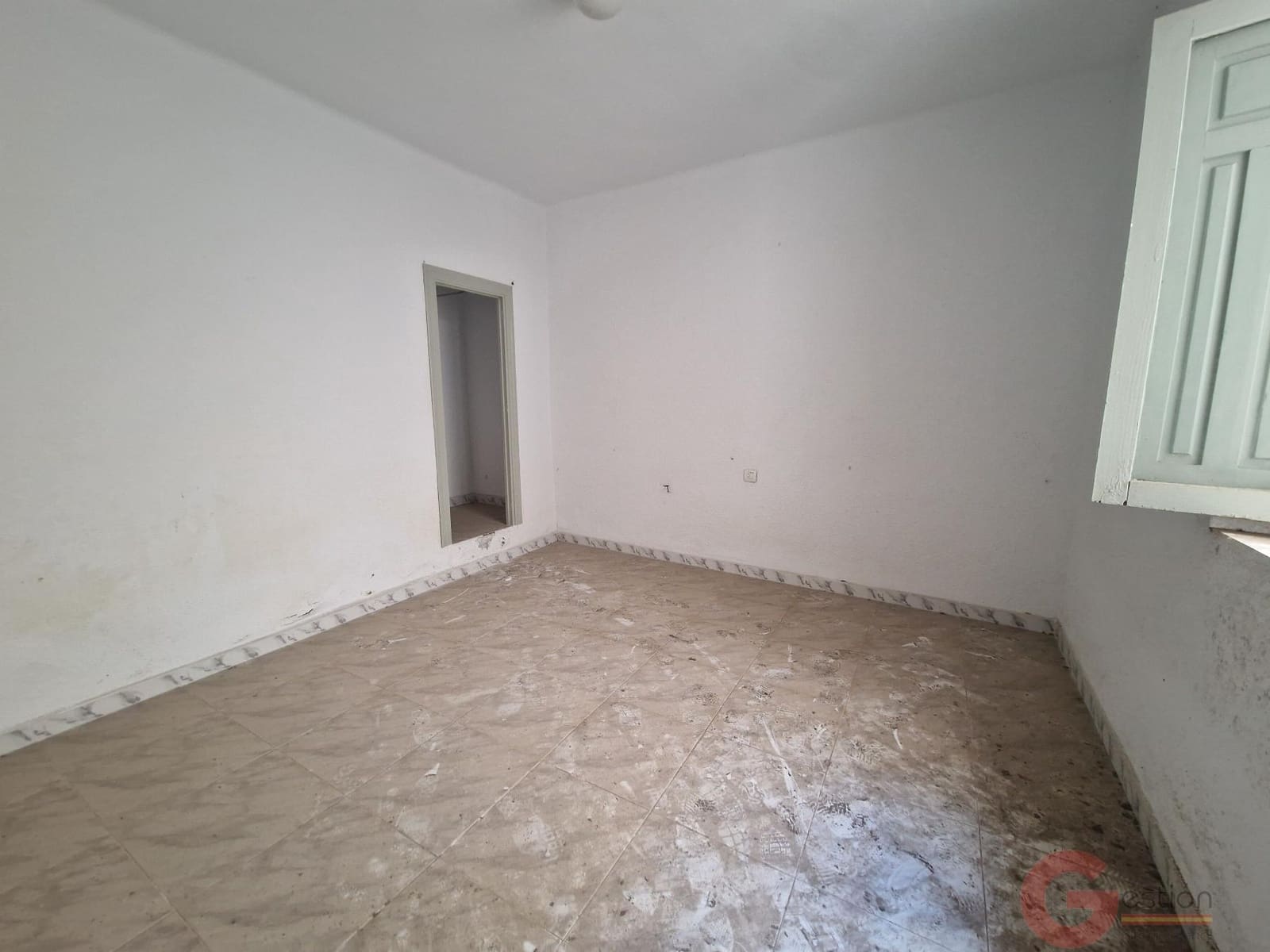 6 soverom Villa til salgs i Salobrena med garasje - € 264 900 (Ref: 10000081)