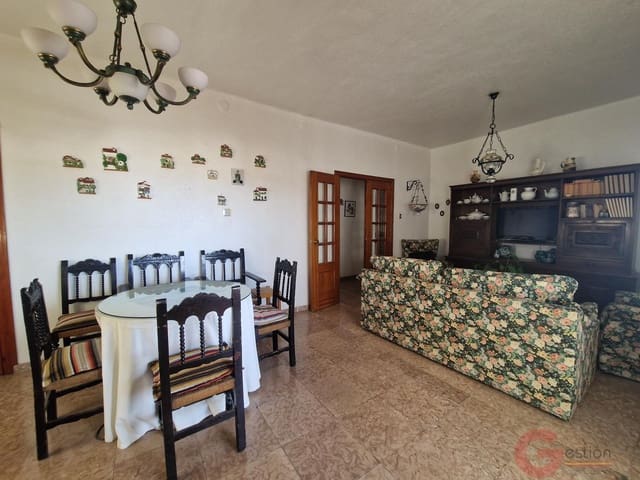 6 soveværelse Villa til salg i Salobreña med garage - € 264.900 (Ref: 10000081)