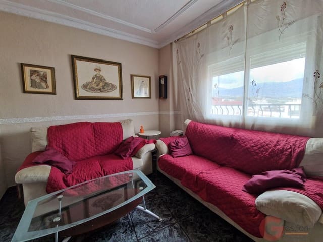 Chalet de 3 habitaciones en Salobreña en venta - 179.900 € (Ref: 10000083)