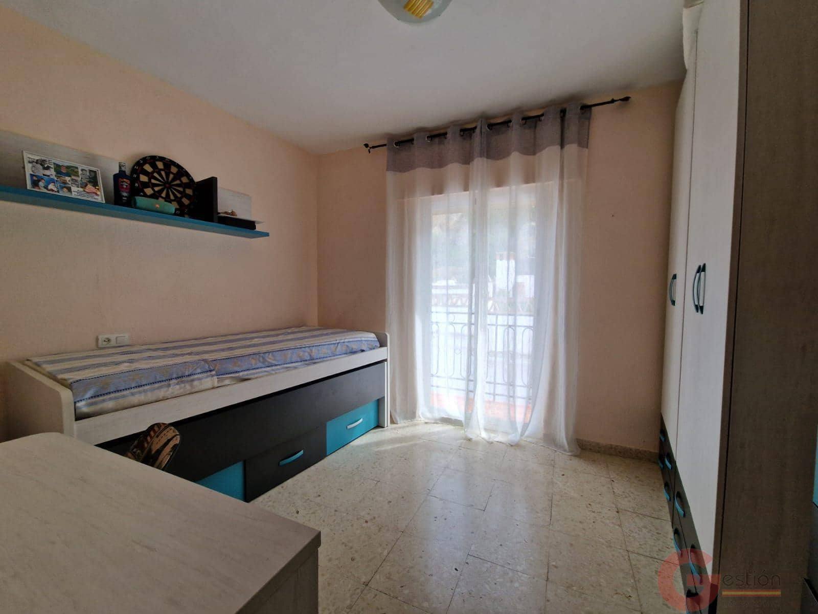 Chalet de 3 habitaciones en Salobreña en venta - 179.900 € (Ref: 10000083)