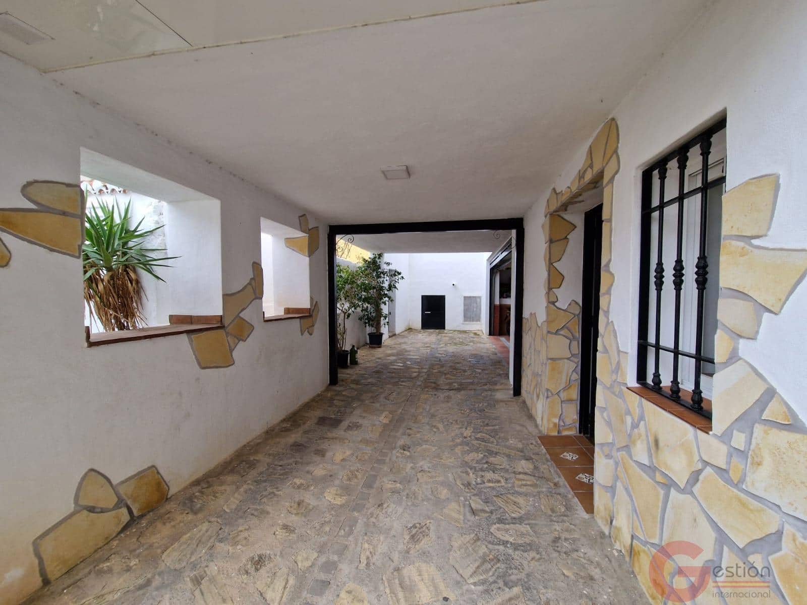 Chalet de 3 habitaciones en Salobreña en venta - 179.900 € (Ref: 10000083)