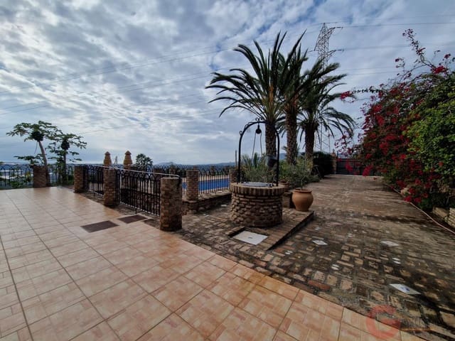 3 slaapkamer Finca/Landhuis te koop in Lobres, Salobreña met zwembad - € 402.900 (Ref: 10000085)