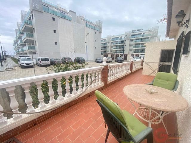 Chalet de 3 habitaciones en Torrox-Costa en venta con garaje - 719.000 € (Ref: 10000086)