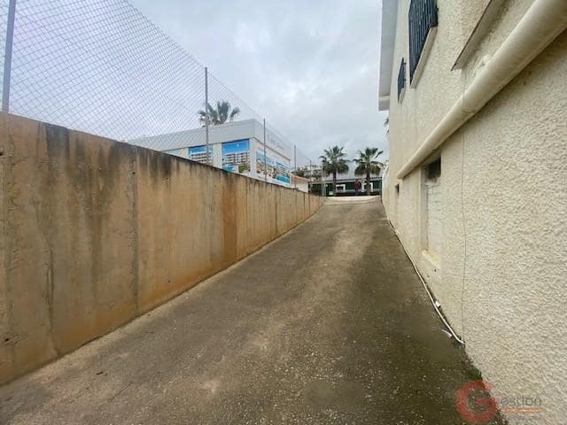 Chalet de 3 habitaciones en Torrox-Costa en venta con garaje - 719.000 € (Ref: 10000086)