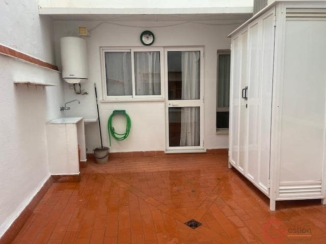 Piso de 3 habitaciones en Torre del Mar en venta - 338.000 € (Ref: 10000087)