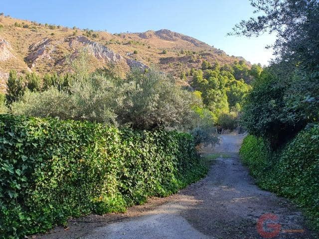 3 Zimmer Villa zu verkaufen in Orgiva mit Pool - 450.000 € (Ref: 10000090)