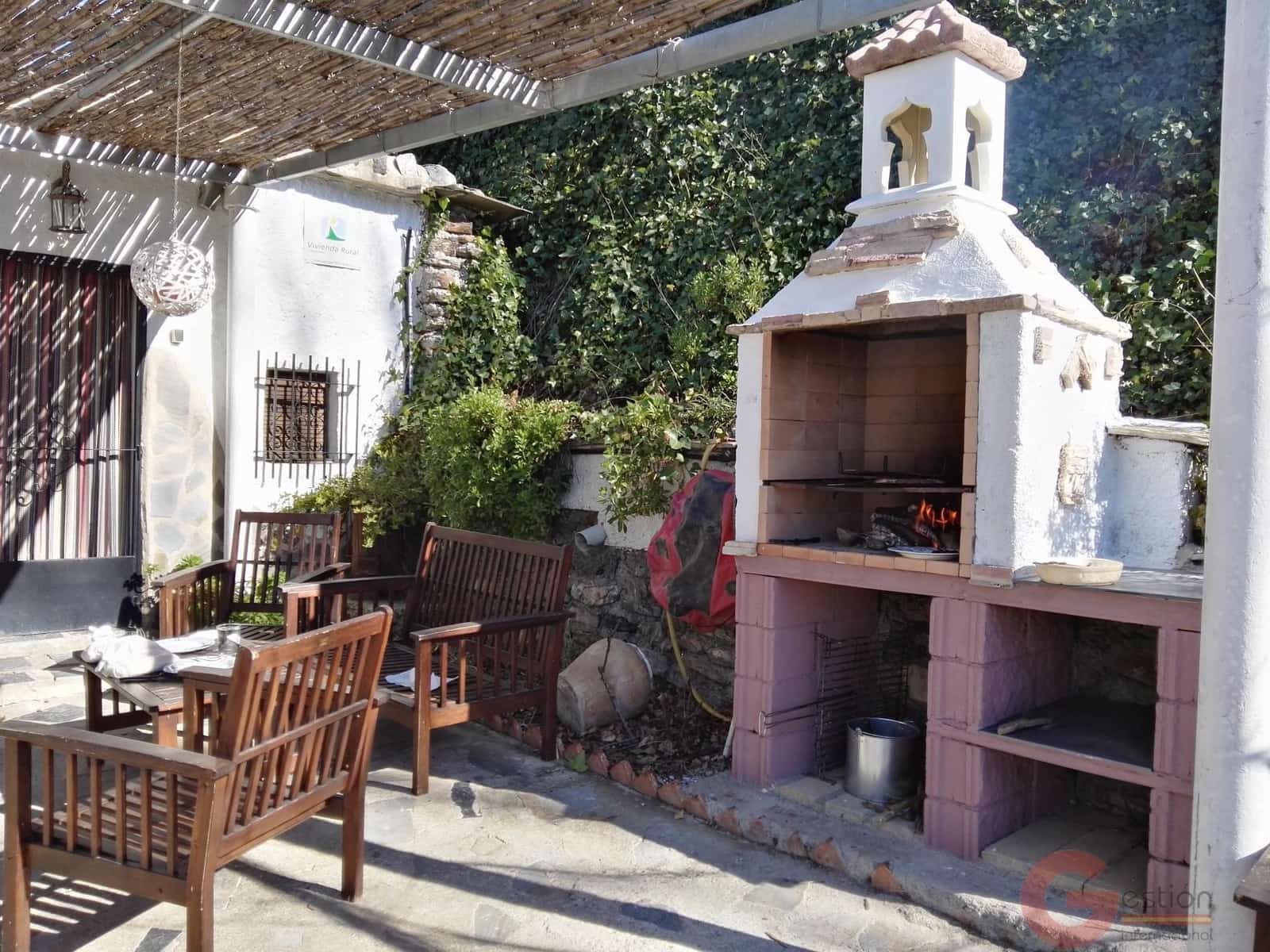 3 Zimmer Villa zu verkaufen in Orgiva mit Pool - 450.000 € (Ref: 10000090)