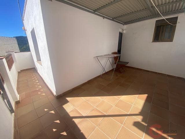 3 camera da letto Villa in vendita in Otivar - 140.000 € (Rif: 10000093)