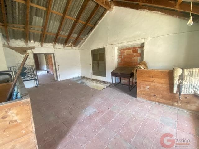 3 chambre Finca/Maison de Campagne à vendre à Comares - 120 000 € (Ref: 10000094)