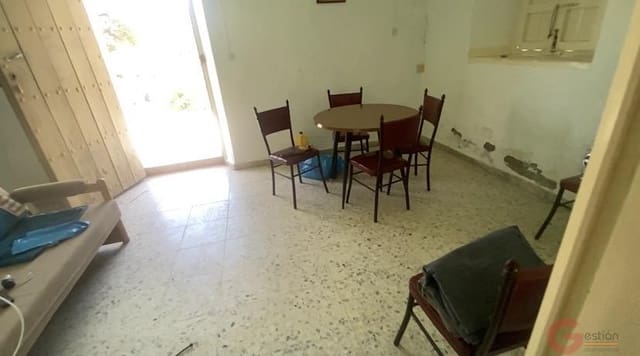3 chambre Finca/Maison de Campagne à vendre à Comares - 120 000 € (Ref: 10000094)
