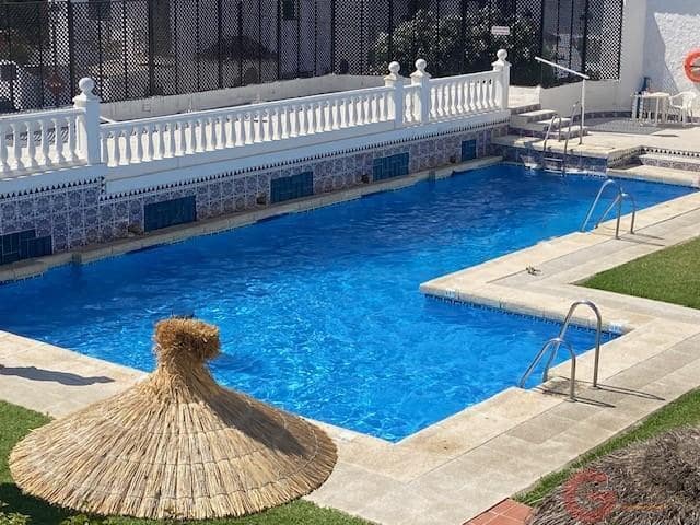2 bedroom Semi-detached Villa for sale in Nueva Nerja, Nerja with pool - € 371,000 (Ref: 10000095)