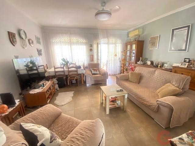 2 bedroom Semi-detached Villa for sale in Nerja with pool - € 371,000 (Ref: 10000095)