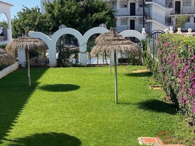 2 bedroom Semi-detached Villa for sale in Nerja with pool - € 371,000 (Ref: 10000095)