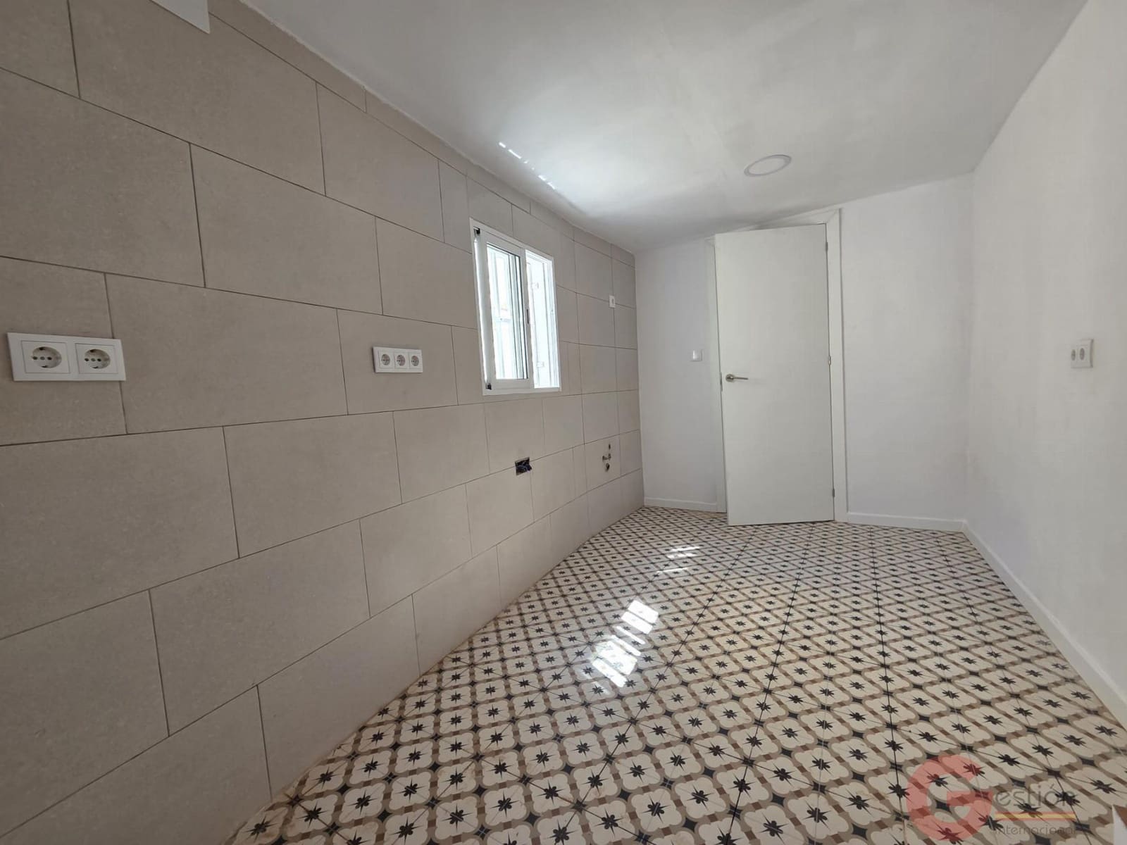 2 sovrum Lägenhet till salu i Salobrena - 130 000 € (Ref: 10025832)
