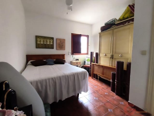 5 slaapkamer Finca/Landhuis te koop in Motril met zwembad garage - € 324.000 (Ref: 10027416)