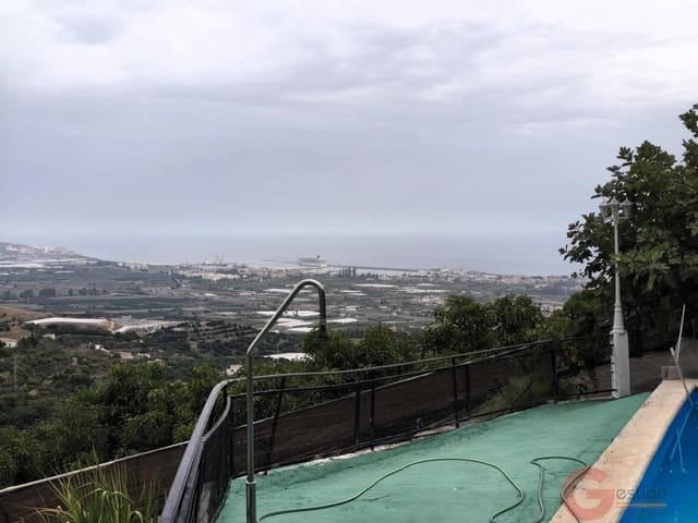 5 slaapkamer Finca/Landhuis te koop in Motril met zwembad garage - € 324.000 (Ref: 10027416)